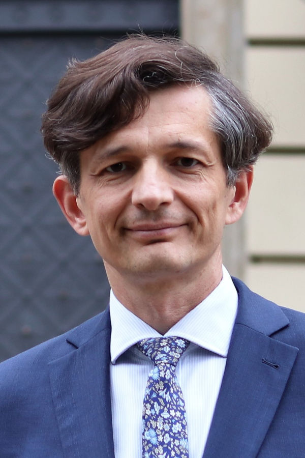 dr hab. Tomasz Rachwał, prof. UEK